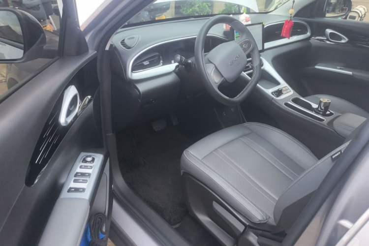 Used Geely Galaxy Geome 2025 410 km Free Version Driver Seat