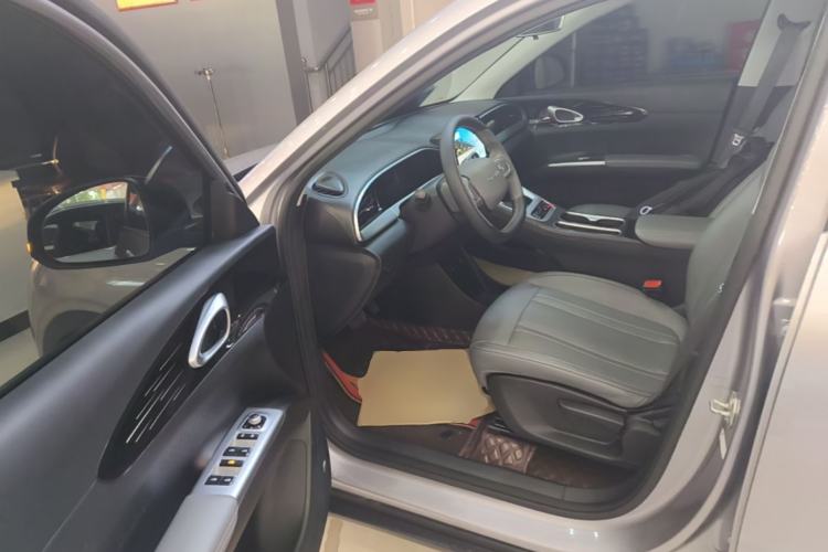 Used Geely Galaxy Geome 2025 310km Youth Edition Driver Seat