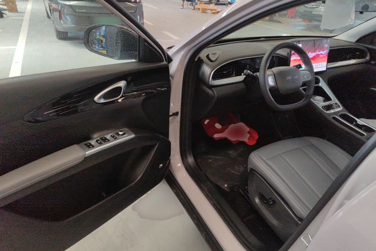 Used Geely Galaxy Geome 2025 310km Dream Edition Driver Seat