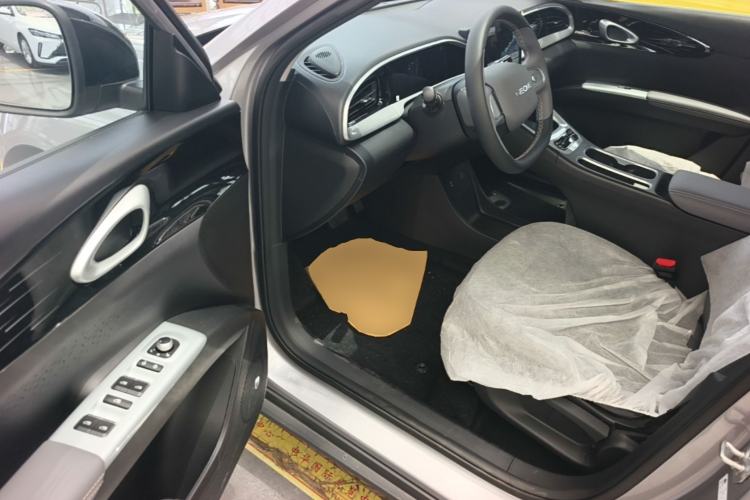 Used Geely Galaxy Geome 2025 310km Youth Edition Driver Seat