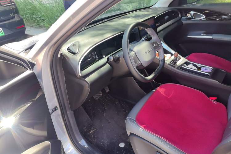 Used Geely Galaxy Geome 2025 310km Youth Edition Driver Seat