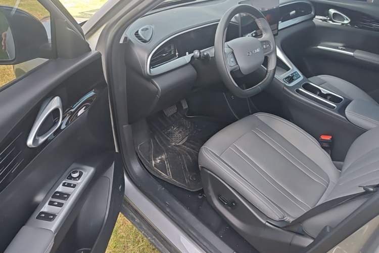 Used Geely Galaxy Geome 2025 310km Dream Edition Driver Seat