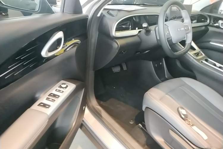 Used Geely Galaxy Geome 2025 310km Dream Edition Driver Seat