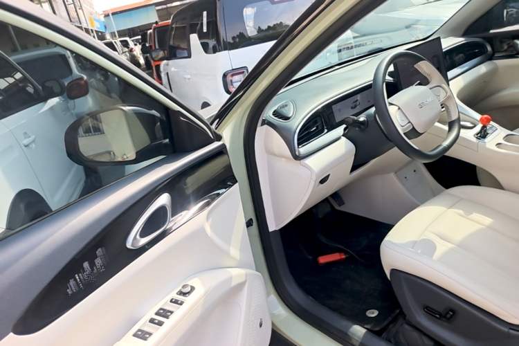 Used Geely Galaxy Geome 2025 UP 410km Exploration+ Edition Driver Seat