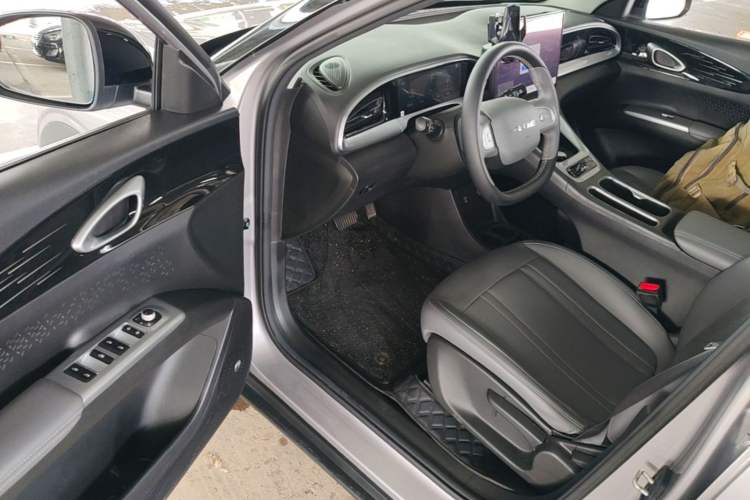 Used Geely Galaxy Geome 2025 310km Dream Edition Driver Seat