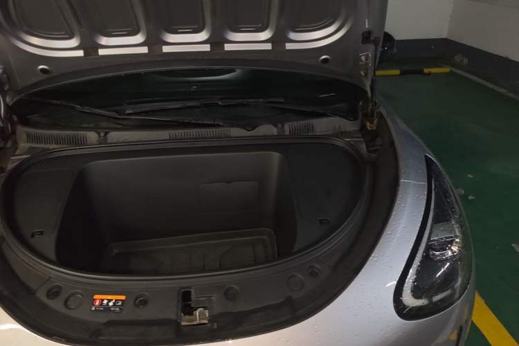 Used Geely Galaxy Geome 2025 UP 410km Exploration Edition Engine Bay Left