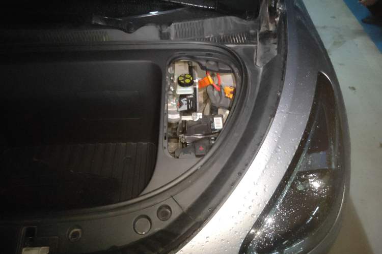 Used Geely Galaxy Geome 2025 310km Youth Edition Engine Bay Left