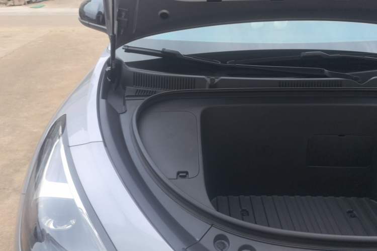 Used Geely Galaxy Geome 2025 410 km Free Version Engine Bay Right