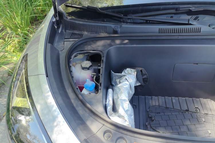 Used Geely Galaxy Geome 2025 310km Youth Edition Engine Bay Right