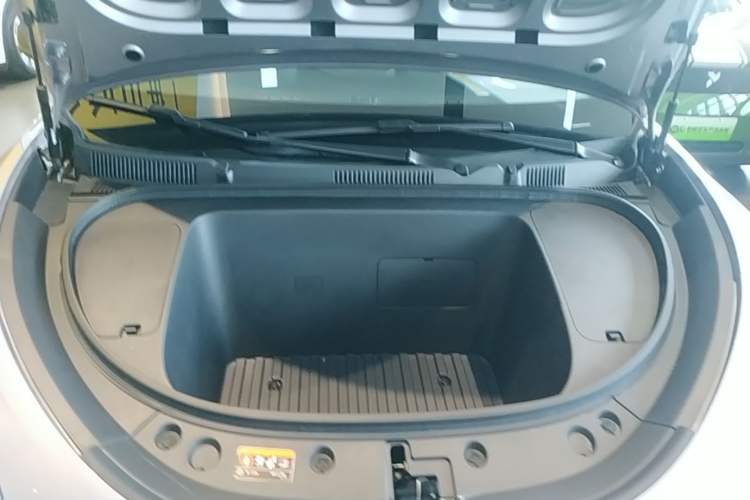 Used Geely Galaxy Geome 2025 310km Dream Edition Engine Bay