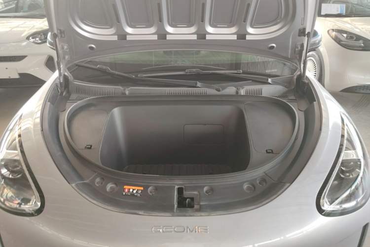 Used Geely Galaxy Geome 2025 310km Youth Edition Engine Bay