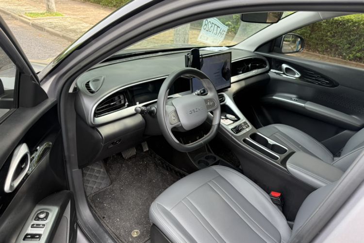 Used Geely Galaxy Geome 2025 310km Dream Edition Exterior 6