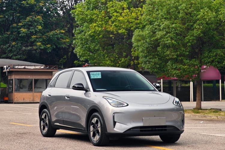 Used Geely Galaxy Geome 2025 310km Dream Edition Exterior 7