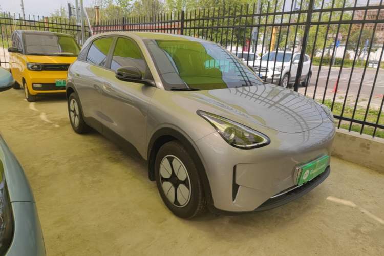 Used Geely Galaxy Geome 2025 310km Youth Edition Front Right 45 Deg