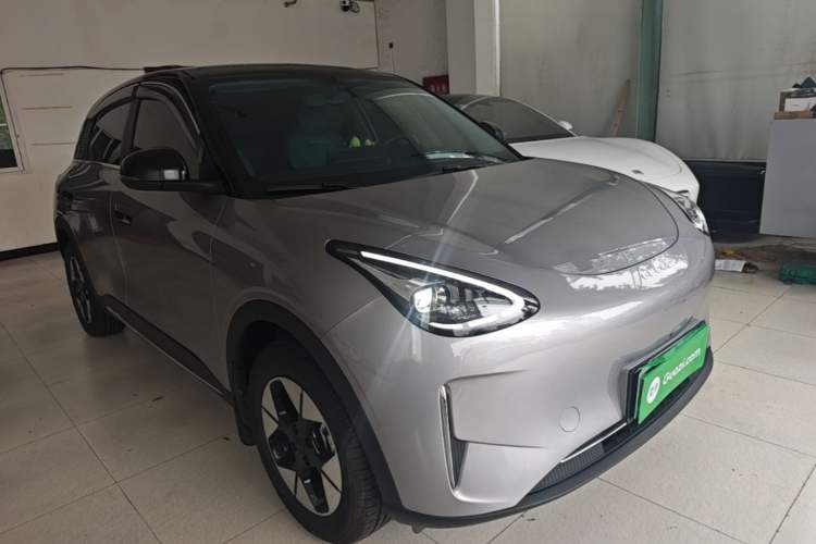 Used Geely Galaxy Geome 2025 UP 410km Exploration Edition Front Right 45 Deg