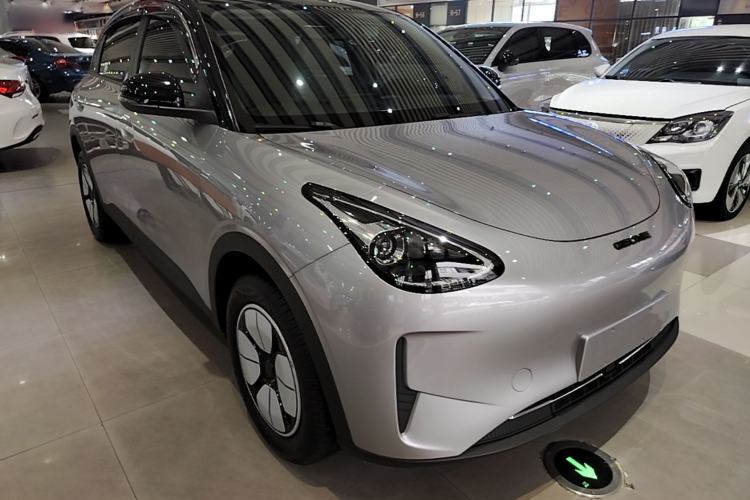 Used Geely Galaxy Geome 2025 310km Youth Edition Front Right 45 Deg