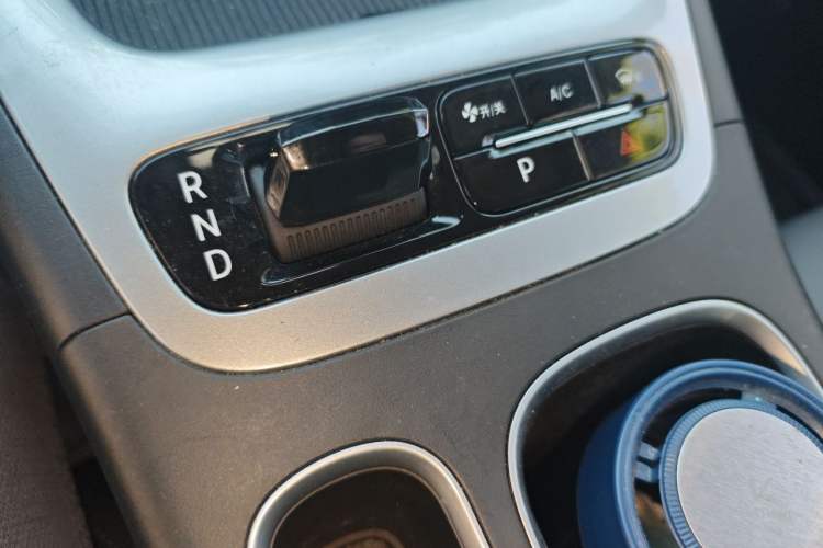 Used Geely Galaxy Geome 2025 310km Youth Edition Gear Lever