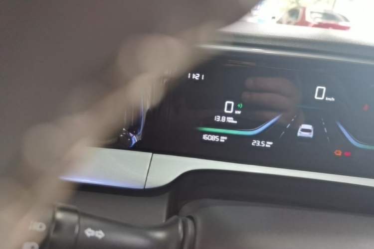 Used Geely Galaxy Geome 2025 310km Youth Edition Instrument Cluster
