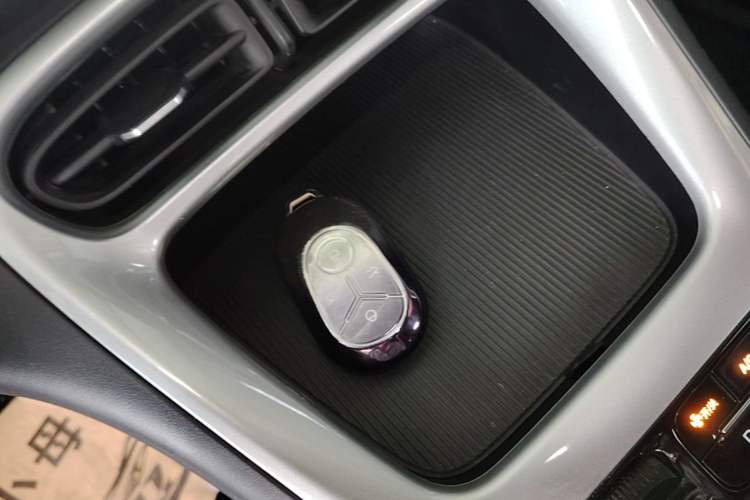 Used Geely Galaxy Geome 2025 310km Youth Edition Interior 1