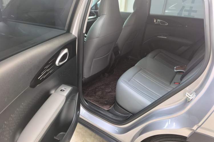 Used Geely Galaxy Geome 2025 310km Dream Edition Interior 2