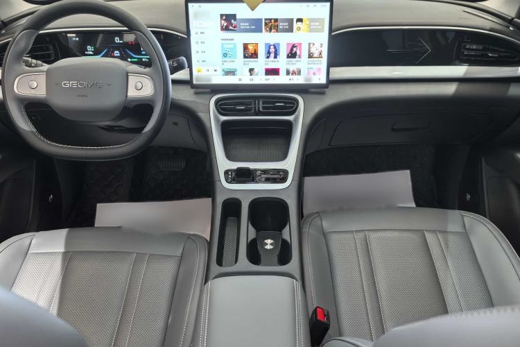 Used Geely Galaxy Geome 2025 310km Dream Edition Interior 2