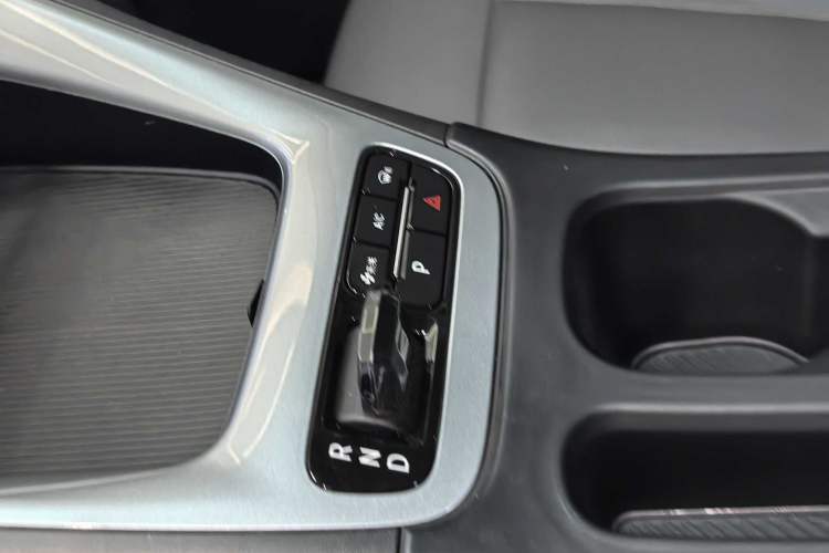Used Geely Galaxy Geome 2025 310km Dream Edition Interior 4