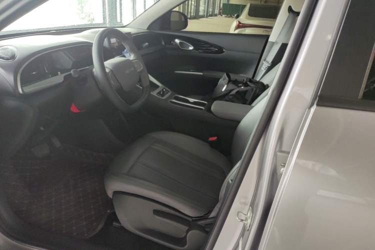 Used Geely Galaxy Geome 2025 310km Youth Edition Left Front Seat