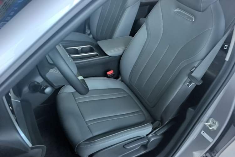 Used Geely Galaxy Geome 2025 310km Dream Edition Left Front Seat