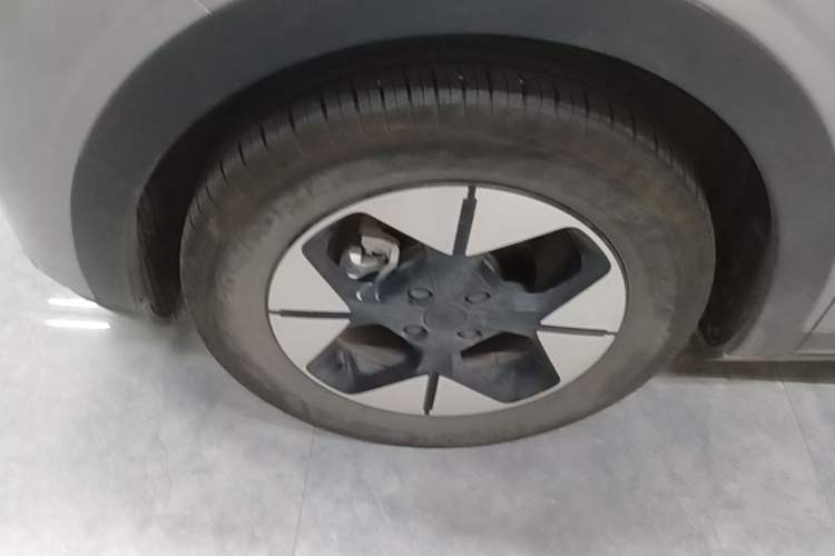 Used Geely Galaxy Geome 2025 310km Dream Edition Left Front Wheel Hub
