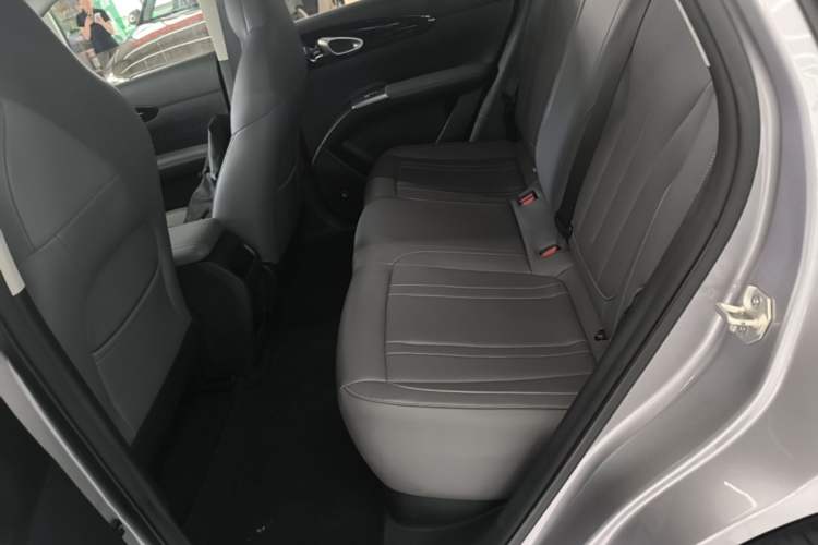 Used Geely Galaxy Geome 2025 310km Youth Edition Left Rear Seat