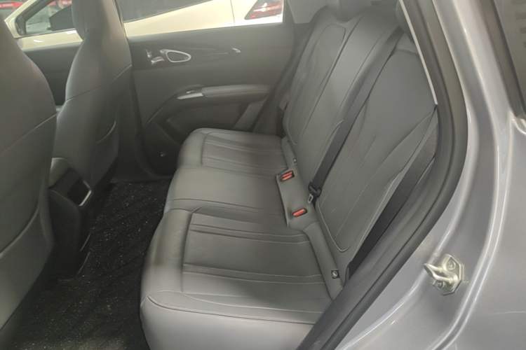 Used Geely Galaxy Geome 2025 310km Youth Edition Left Rear Seat