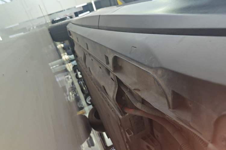 Used Geely Galaxy Geome 2025 310km Youth Edition Left Side Sill