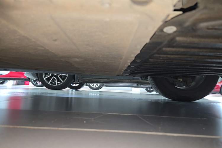 Used Geely Galaxy Geome 2025 UP 410km Exploration Edition Left Side Sill