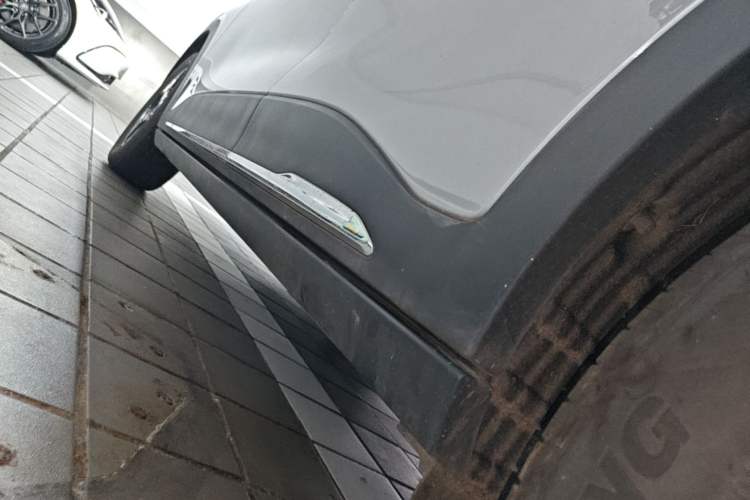 Used Geely Galaxy Geome 2025 UP 410km Exploration Edition Left Side Sill