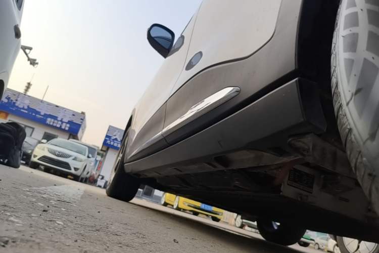 Used Geely Galaxy Geome 2025 310km Dream Edition Left Side Sill