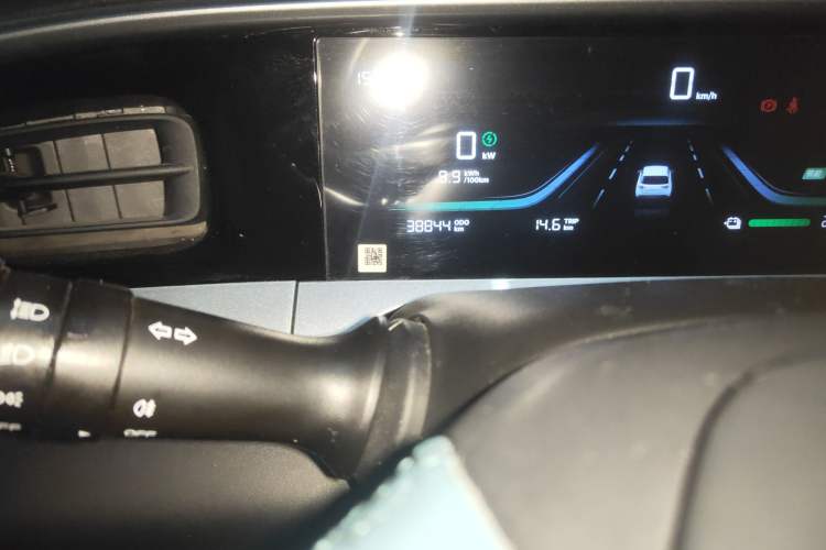 Used Geely Galaxy Geome 2025 310km Youth Edition Odometer Close Up