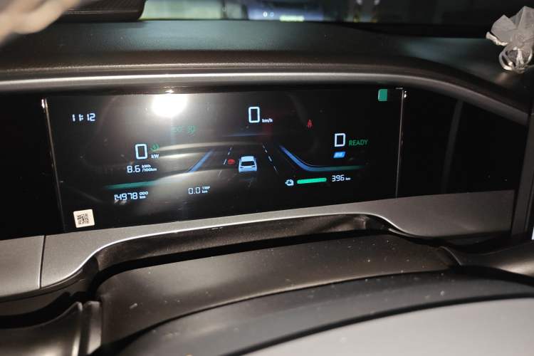 Used Geely Galaxy Geome 2025 UP 410km Exploration Edition Odometer Close Up