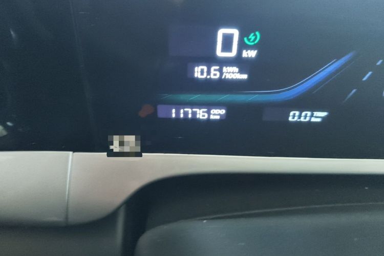 Used Geely Galaxy Geome 2025 310km Youth Edition Odometer Close Up