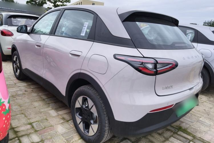 Used Geely Galaxy Geome 2025 410 km Free Version Rear Left 45 Deg