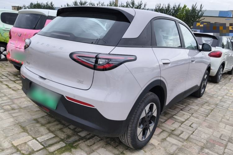 Used Geely Galaxy Geome 2025 410 km Free Version Rear Right 45 Deg