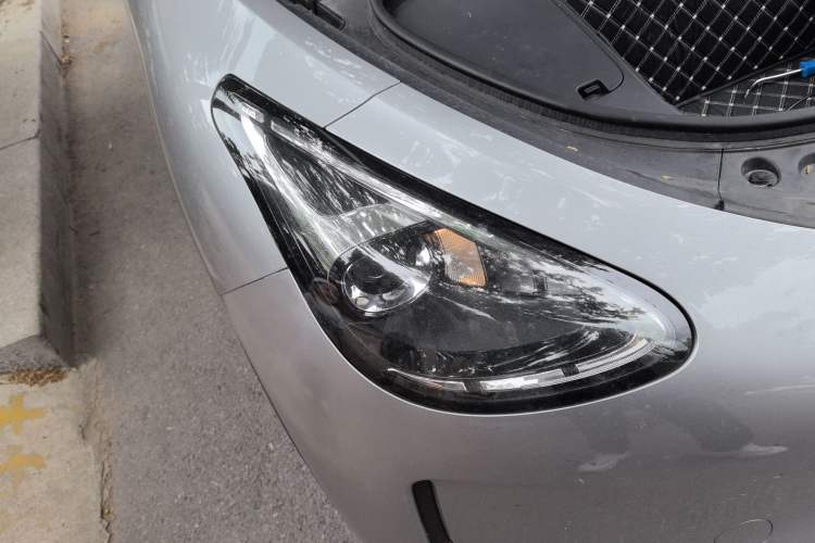 Used Geely Galaxy Geome 2025 310km Youth Edition Right Front Headlight