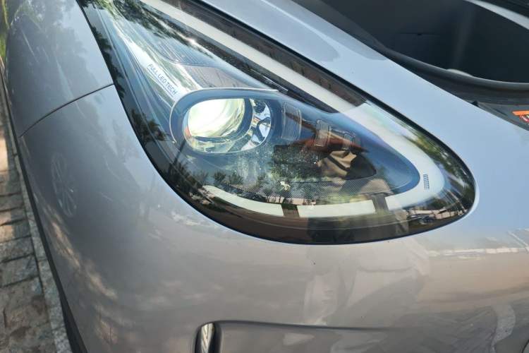 Used Geely Galaxy Geome 2025 UP 410km Exploration Edition Right Front Headlight