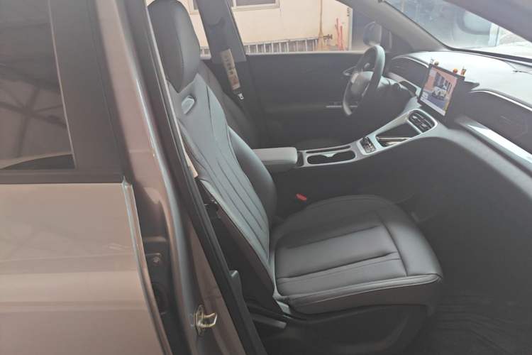 Used Geely Galaxy Geome 2025 310km Youth Edition Right Front Seat