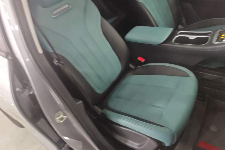 Used Geely Galaxy Geome 2025 UP 410km Exploration Edition Right Front Seat