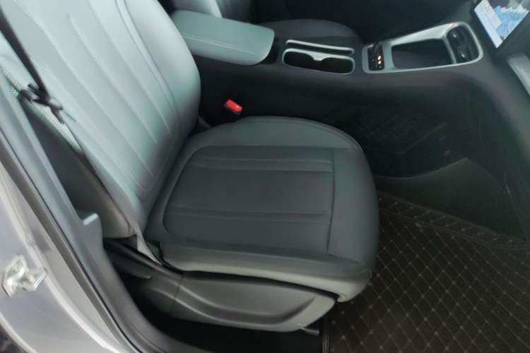 Used Geely Galaxy Geome 2025 310km Youth Edition Right Front Seat