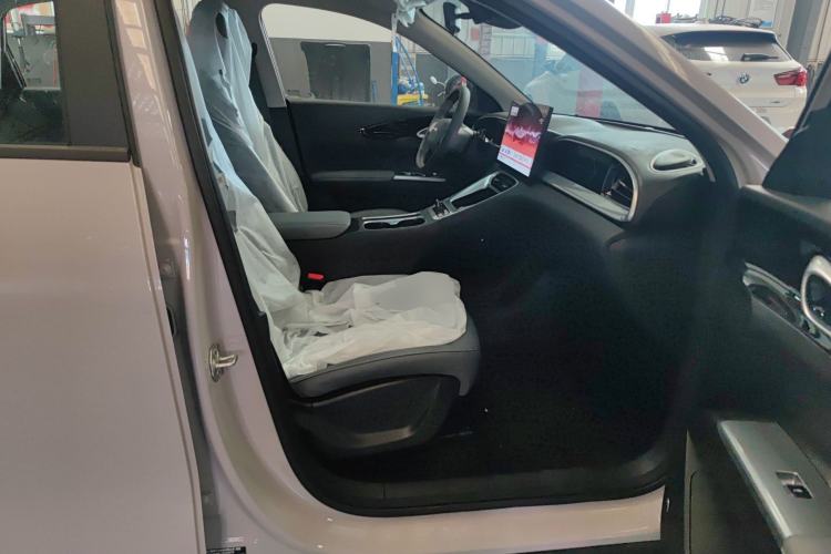 Used Geely Galaxy Geome 2025 310km Dream Edition Right Front Seat