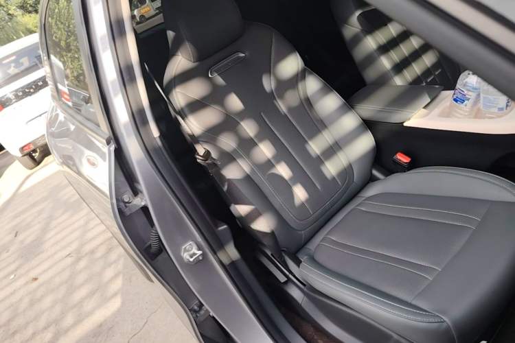 Used Geely Galaxy Geome 2025 UP 410km Exploration Edition Right Front Seat