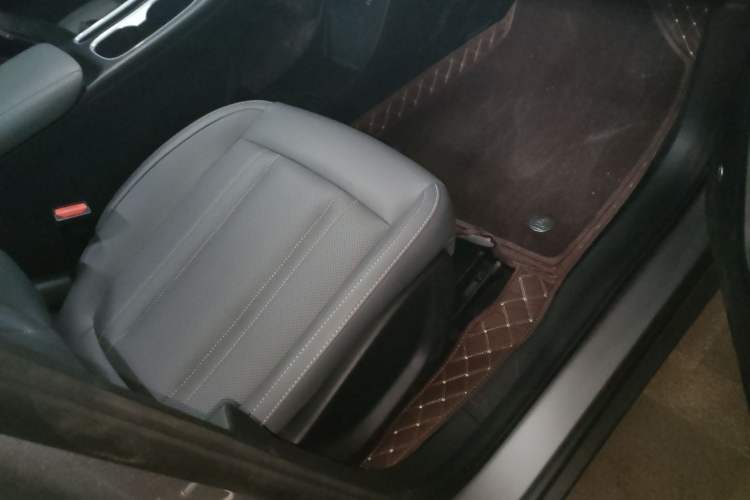 Used Geely Galaxy Geome 2025 UP 410km Exploration Edition Right Front Seat