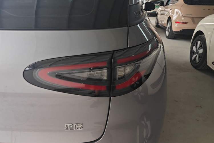 Used Geely Galaxy Geome 2025 310km Youth Edition Right Rear Taillight
