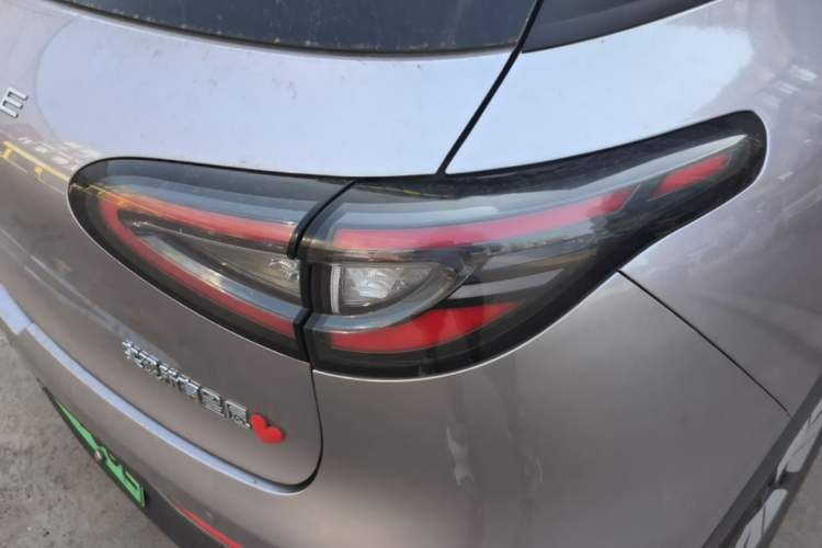 Used Geely Galaxy Geome 2025 310km Youth Edition Right Rear Taillight